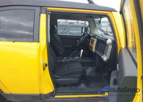 2007 Toyota Fj Cruiser из США, поврежденный, VIN JTEZU11F470017538